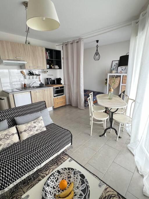Ambre Appart-Wifi-Terrasse-Parking-Terrasse-2 Couchages La Rochelle  Bagian luar foto